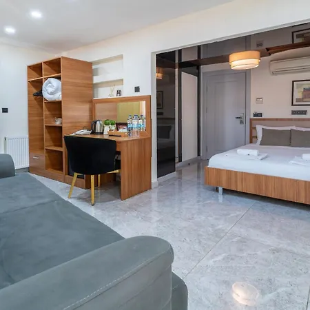 Hotel Costa Karakoy *
