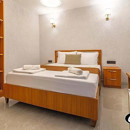 Costa Karakoy 3*