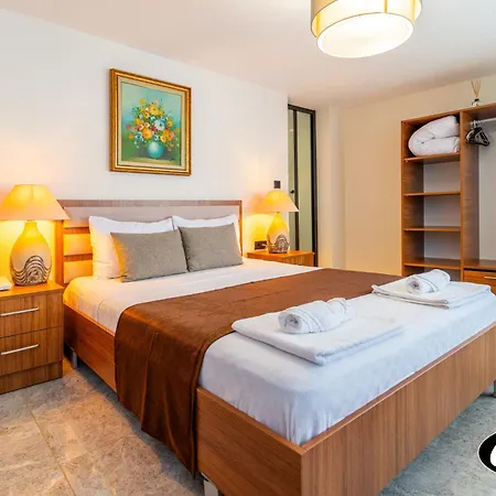 Costa Karakoy 3*