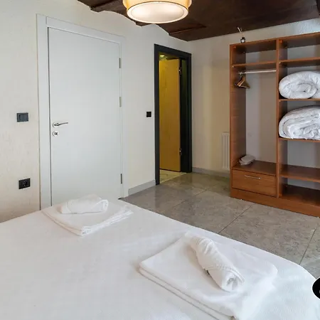 Costa Karakoy 3*