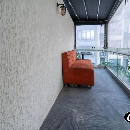 Costa Karakoy فندق 3*